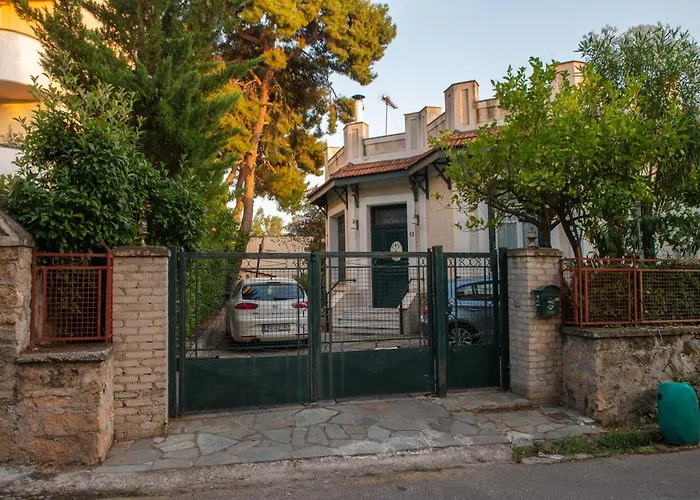 Garden-Studio In A Mansion-Athens-Chalandri Center